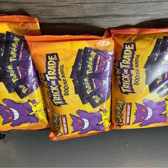 POKÉMON MYSTERY PACK - chance at ultra rare, rainbow, EX, Vintage, vmax, v - Picture 11 of 11